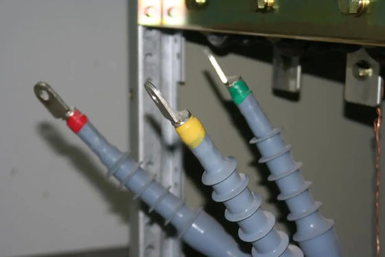 Kit di chiusura dei cavi di contrazione a freddo in gomma di silicone liquido fino a 42 kV